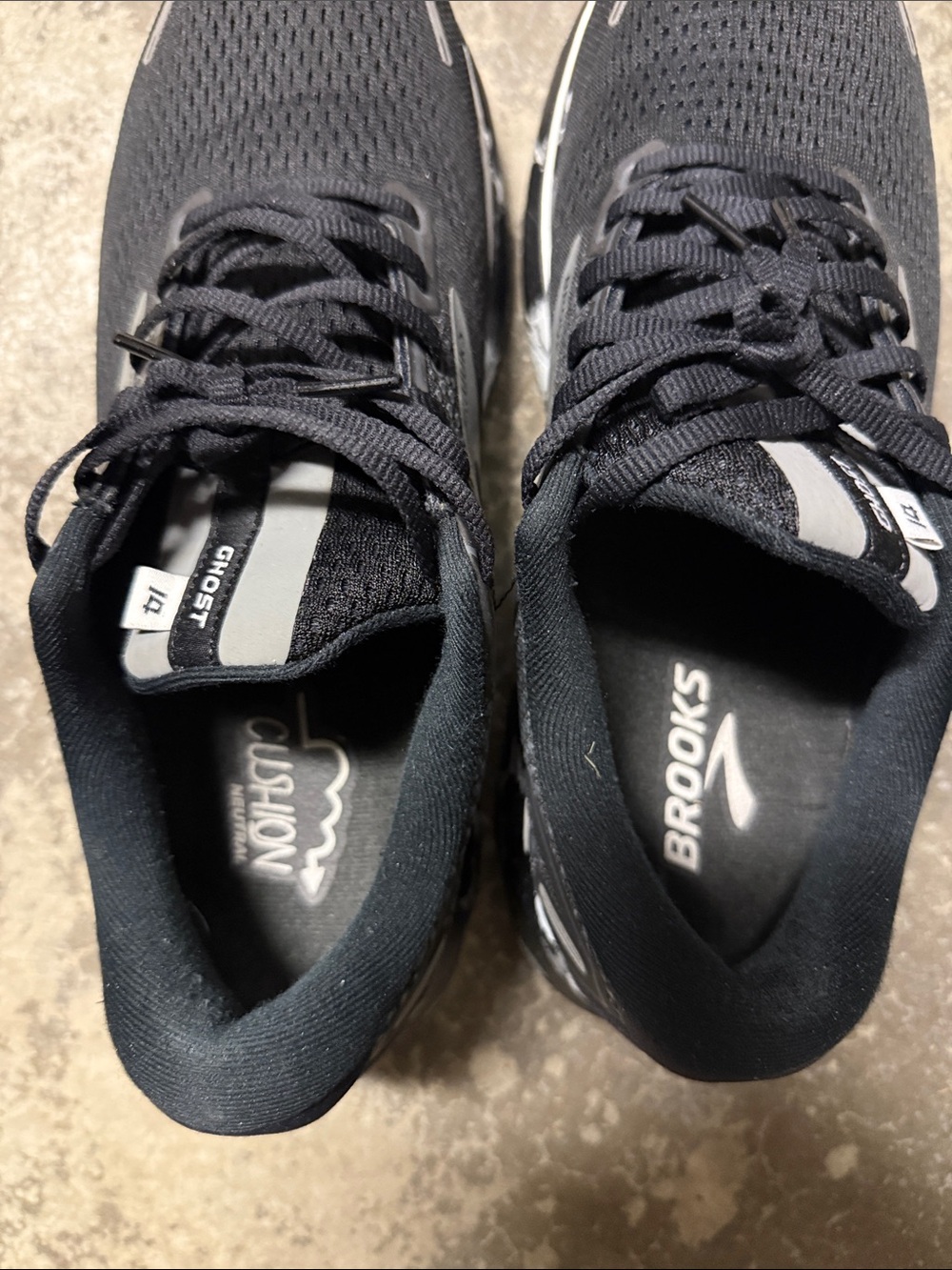 Brooks Ghost 14 Men's Running Shoes - Black and Gray - Picture 7 of 8